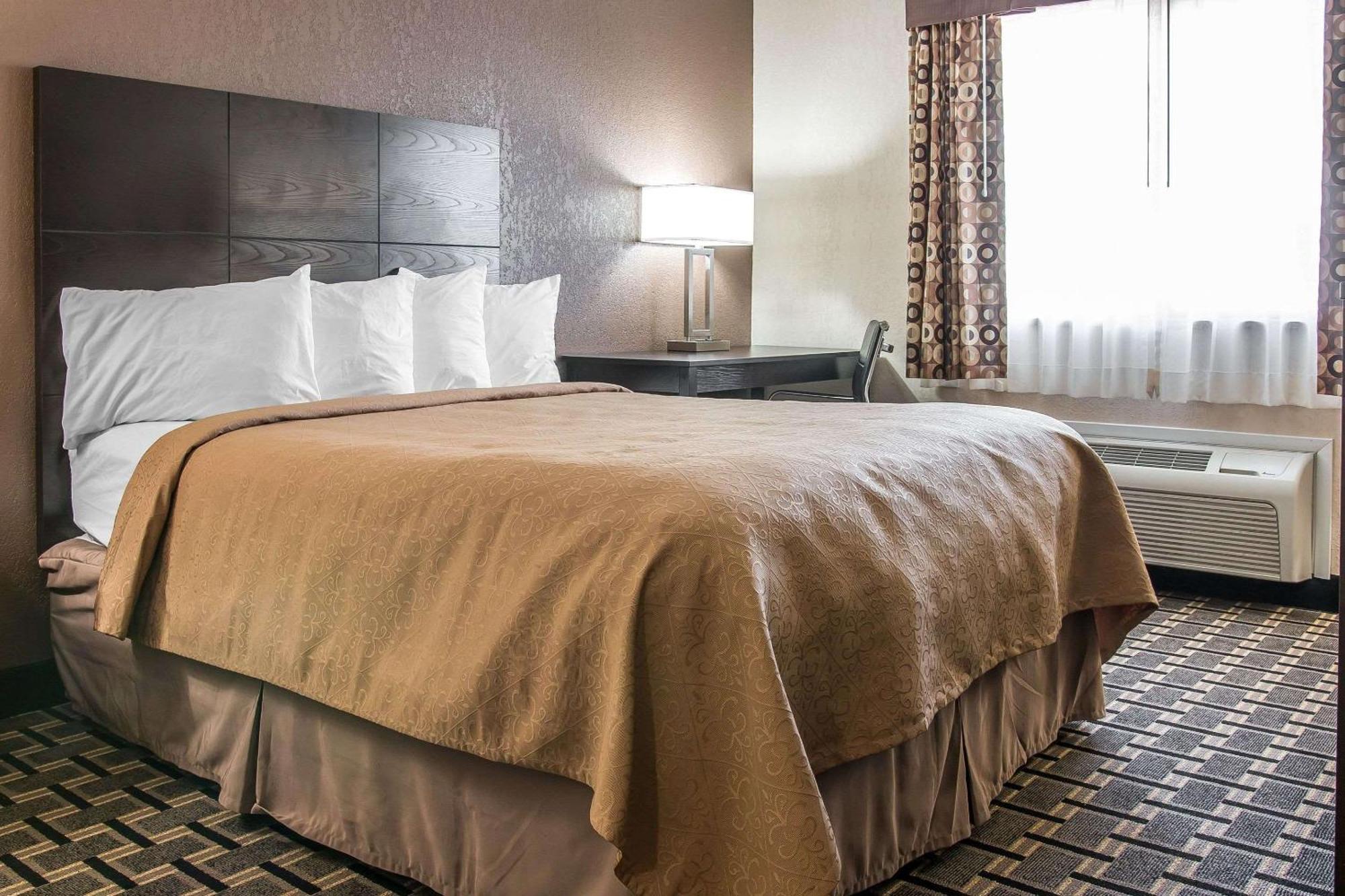Quality Inn Grand Rapids South-Byron Center Cutlerville Exteriör bild